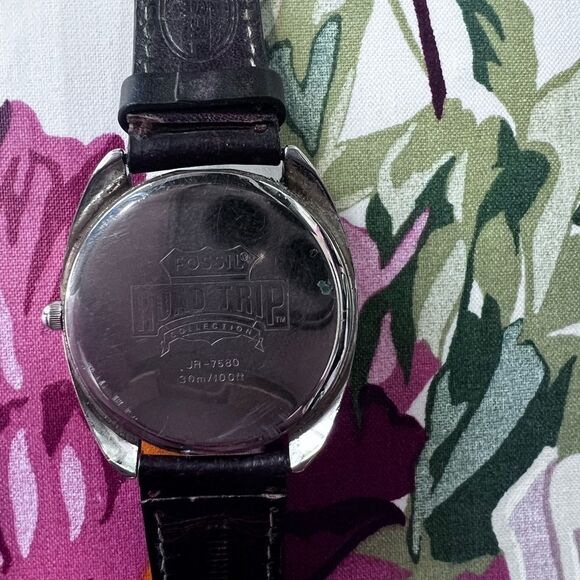 Fossil x Coca-Cola Cherry Coke Limited
Edition Watch Bottle Cap Dial - Picture 8 of 8